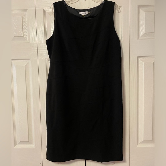 Calvin Klein Dresses & Skirts - Brand New Calvin Klein Black Sheath Dress - Size 16